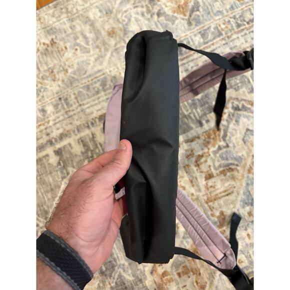 Under Armour Women's Favorite Backpack Mauve Pink/Metallic Rose Gold 1362225 698 - Picture 2 of 7